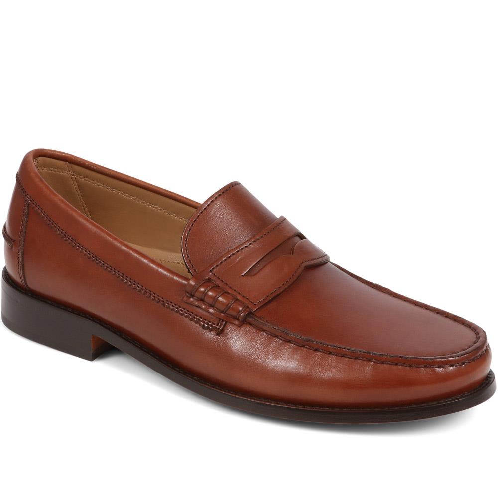 Born stellar best sale leather penny loafer