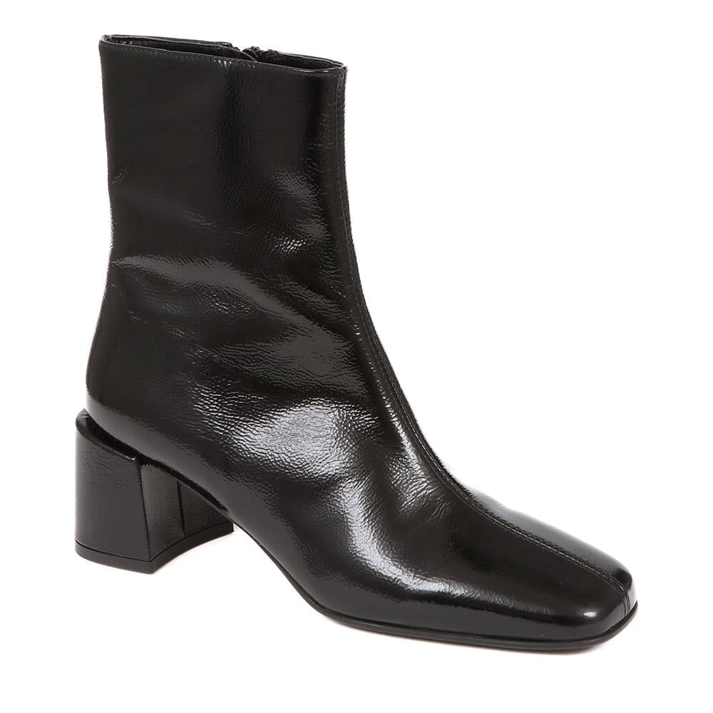 LAREINA Patent Block Heeled Ankle Boots - LAREINA / 324 366 from Jones ...